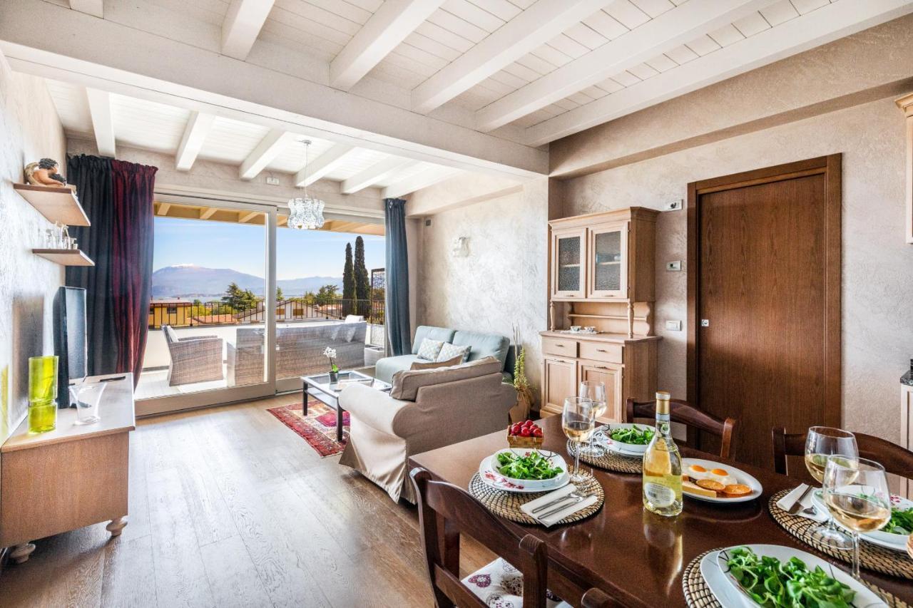 Warda C11 Apartment By Wonderful Italy Desenzano del Garda Exteriér fotografie