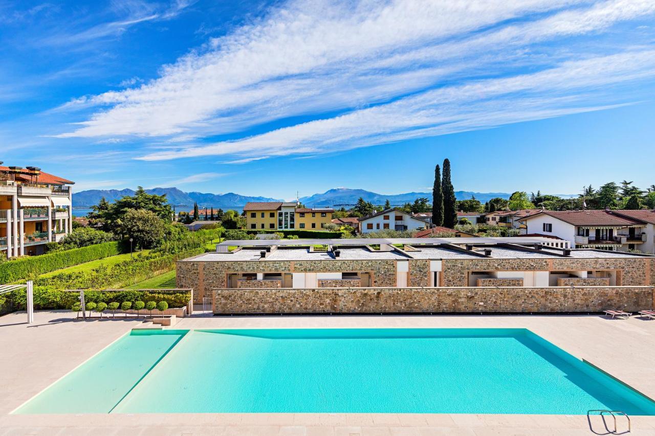 Warda C11 Apartment By Wonderful Italy Desenzano del Garda Exteriér fotografie